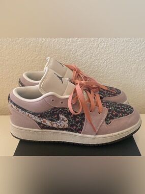 Jordan 1 Retro Low ALT SE Floral Purple Pink FJ3445-001 Sneaker Shoes-Womens 6.5